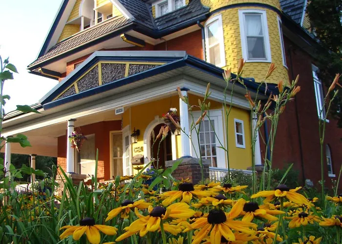 A Moment In Time Bed And Breakfast Niagara Falls