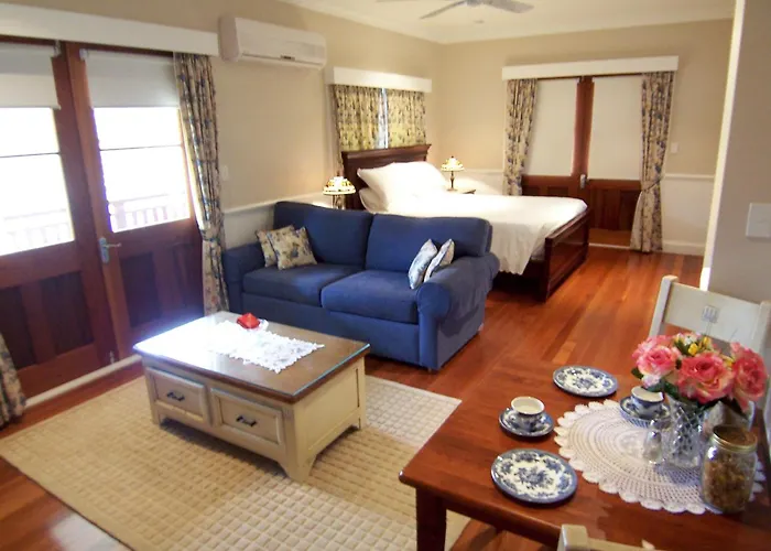 Reid'S Place Redcliffe