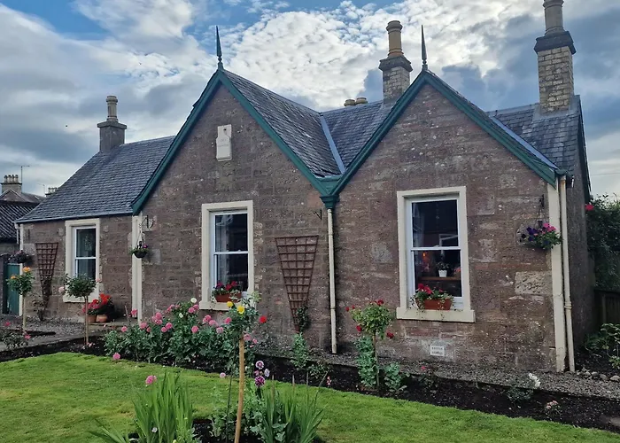 Isla Rose Cottage Blairgowrie and Rattray