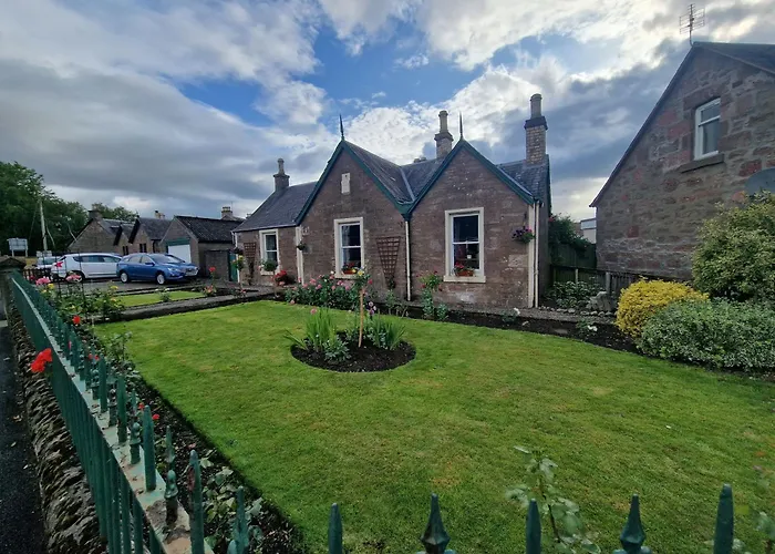 Isla Rose Cottage Blairgowrie and Rattray