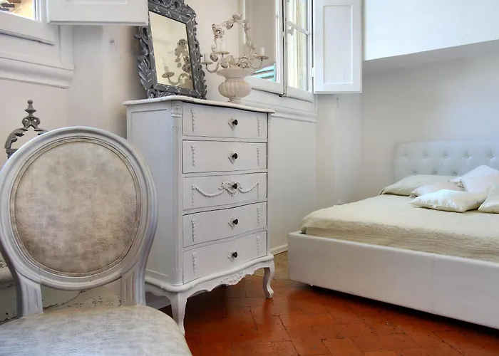 Palazzo Tolomei - Residenza D'Epoca Firenze