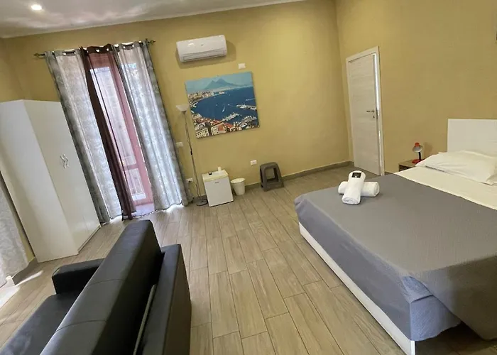 Royal Dante Bed & Breakfast Naples