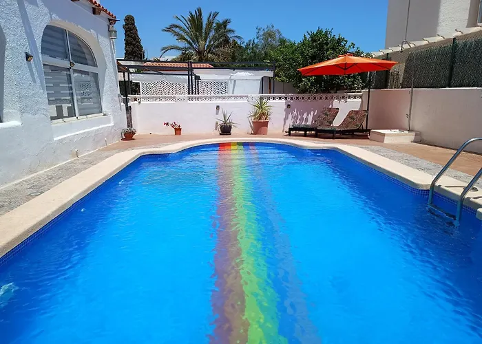 Bed and Breakfast Casa Rainbow Mojácar
