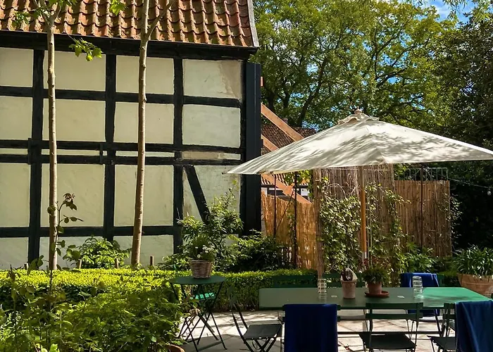 Bed and BreakfastGardens & Apotekarns B&B