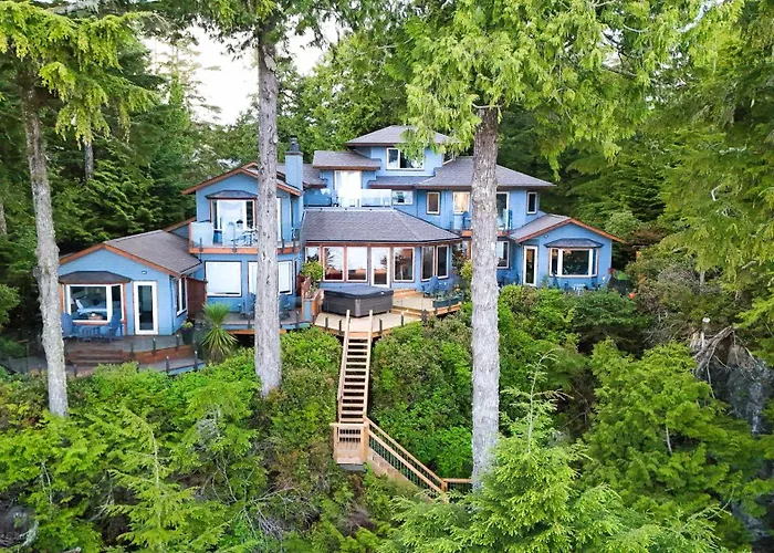 Snug Harbour Inn Ucluelet