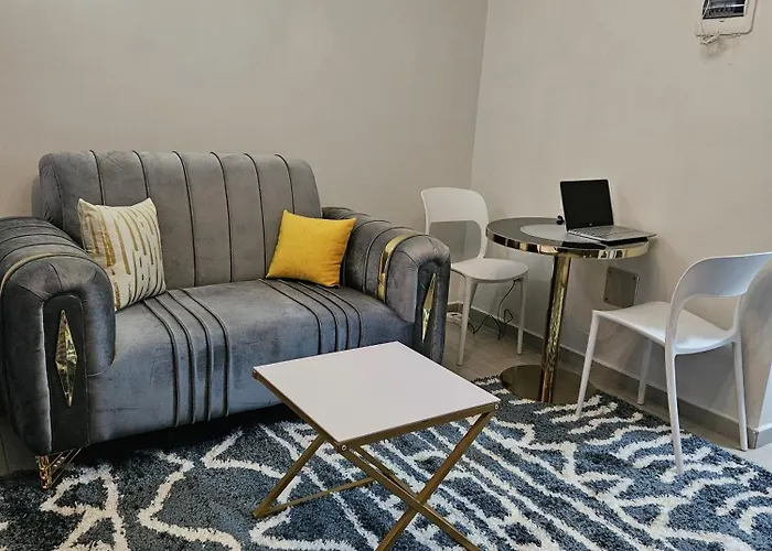 City Haven Accommodation By Jeyem -Studio B4 Kileleshwa Nairobi