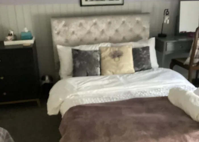 The Lavender House 513 Halliwell Rd Bolton Bl18Db