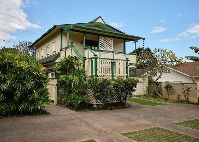 The Ulu Suite - Timeless Elegance, Free Breakfast! Wailuku