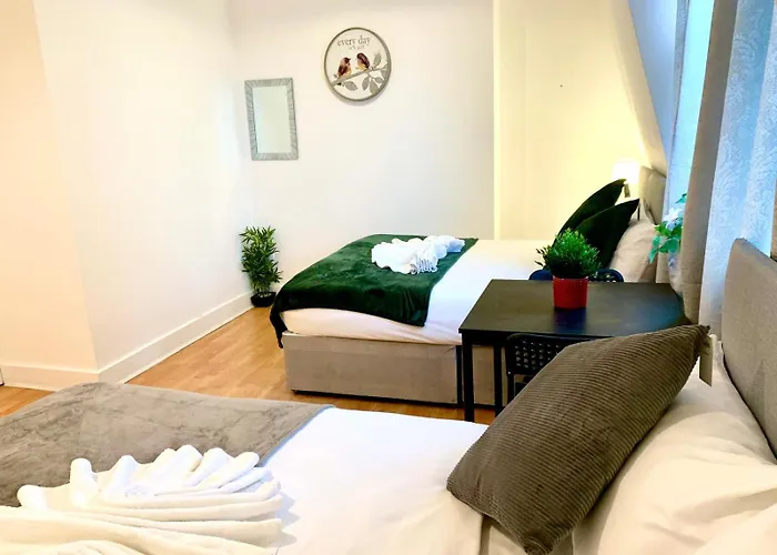 Aldgate East B&B London