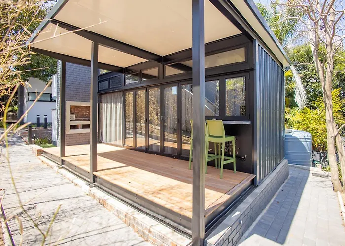 Bed and BreakfastCoral Wood Self Catering Suites