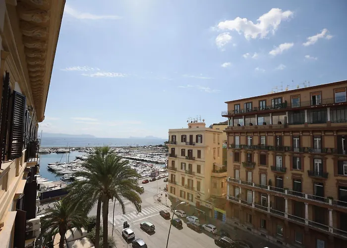 Lungomare Suite & Spa Nápoles