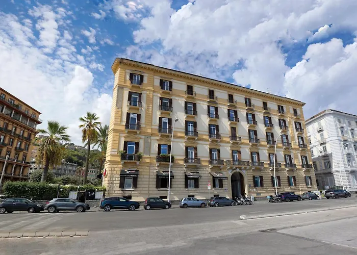 Lungomare Suite & Spa Nápoles