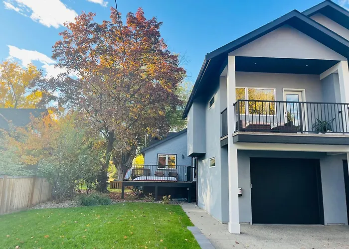 Hikari-Okanagan Sunshine B&B Kelowna