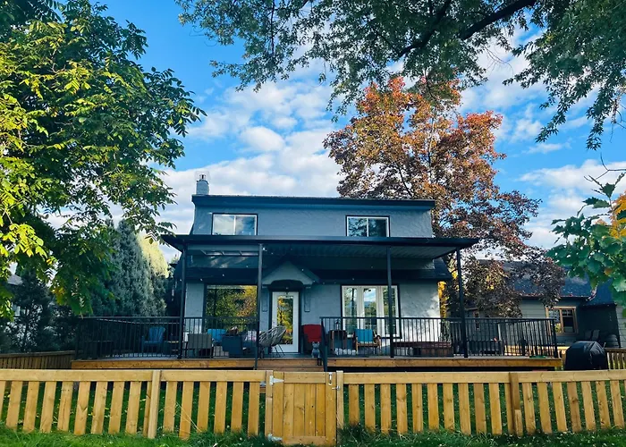 Hikari-Okanagan Sunshine B&B Kelowna