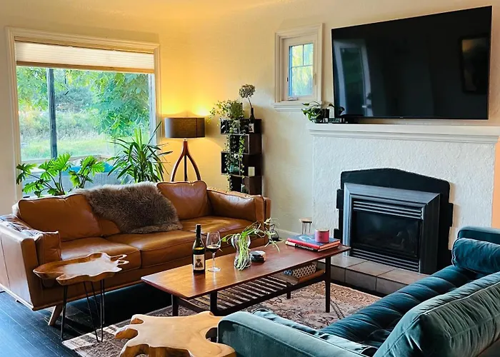 Hikari-Okanagan Sunshine B&B Kelowna