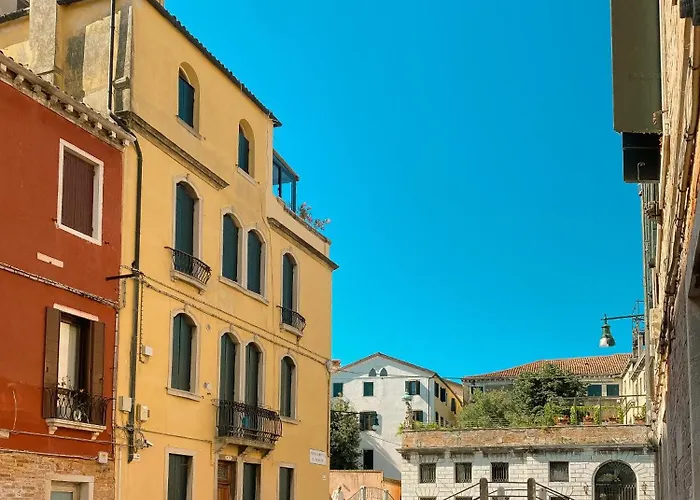 Ca' San Trovaso - 6 Rooms Venice