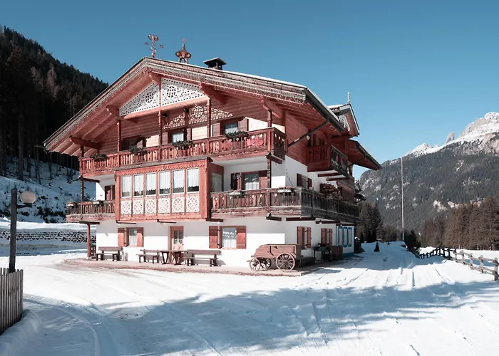 B&B Agriturismo Cèsa Ciasates Canazei