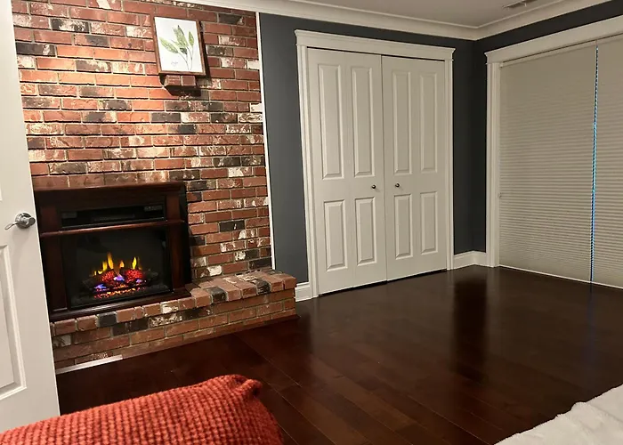 North Vancouver Lynn Valley Two Bedrooms Suite