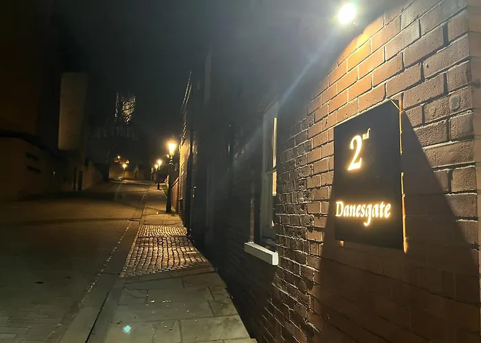 2 Danesgate Hotel Lincoln