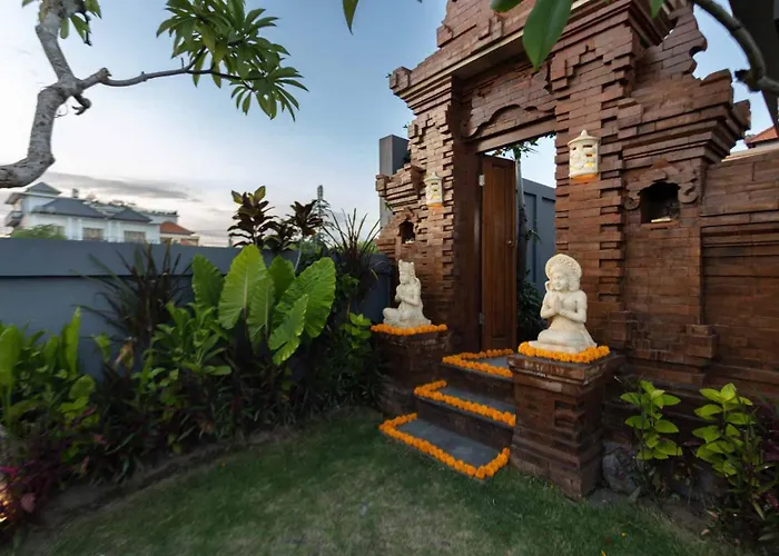 Phoenix Bed And Breakfast 4 Canggu 