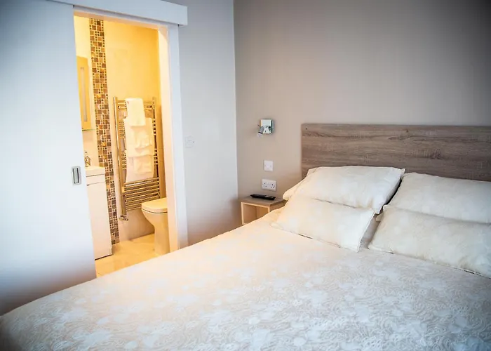 Hayes House Killarney Bed & Breakfast