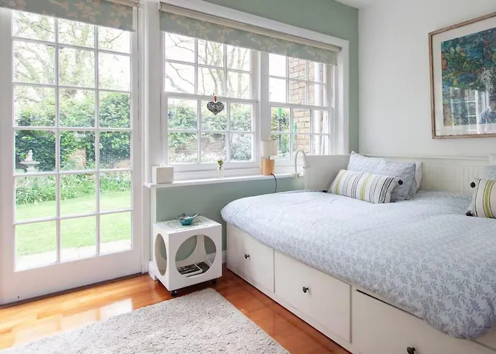 Self Contained Garden Studio London