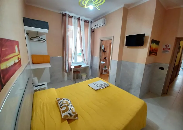 Bed and BreakfastQuattro Palazzi Napoli Centro