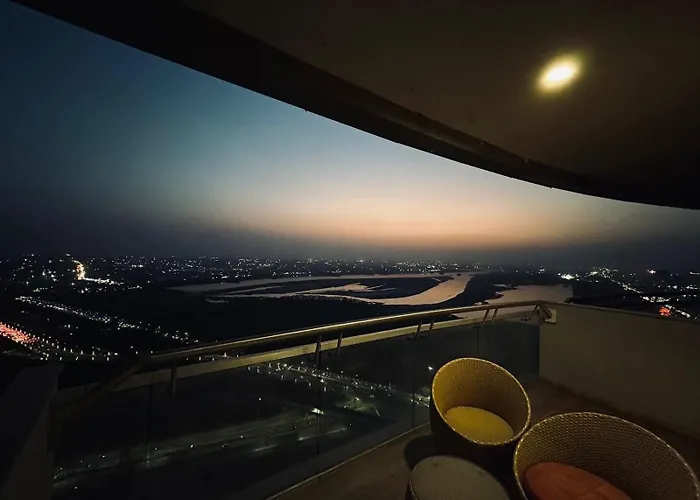 Supernova Noida Bed & Breakfast New Delhi