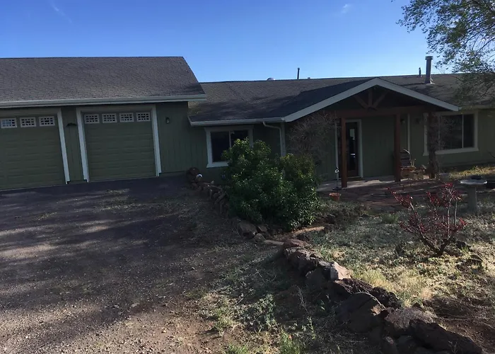 Peaks Wildernest House Bed And Breakfast Elden Pueblo