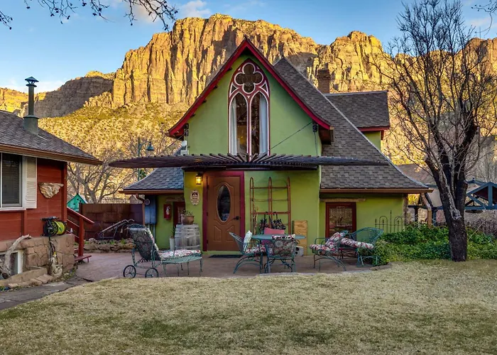 Under The Eaves Inn At Zion National Park Springdale