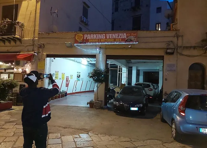 Bb 22 Palace Palermo