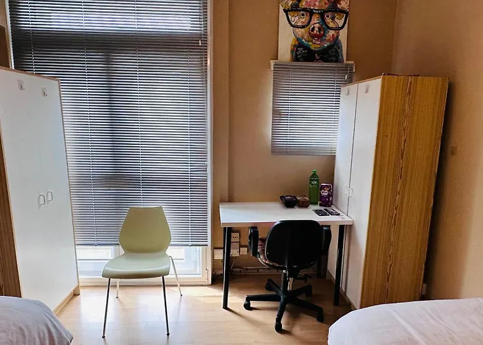 Twin Room In Central London