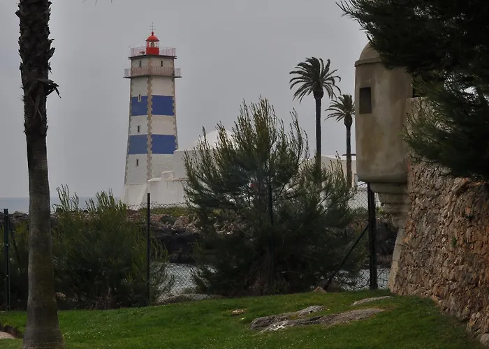 Manelisa Cascais Bed & Breakfast