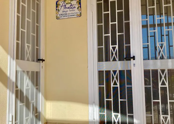 Bed and Breakfast Abuelita Gaeta