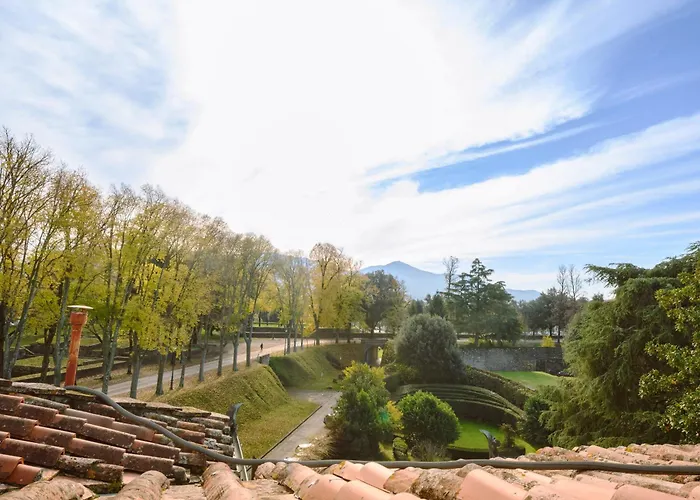 Palazzo Froussard B&B&Living Lucca