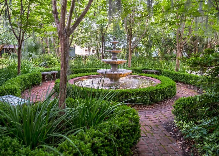Magnolia Plantation & Cottages Gainesville