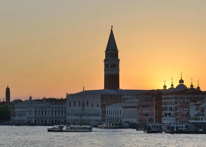 Vintage Villa Mestre