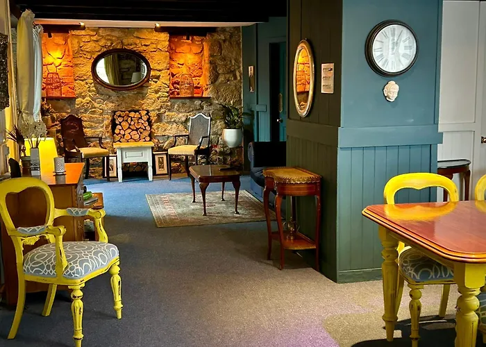 Britannia House Vintage B&B Cornwall Helston