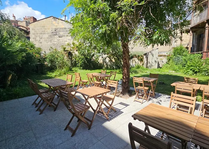 Le Jardin Cafe Apartment Bordeaux