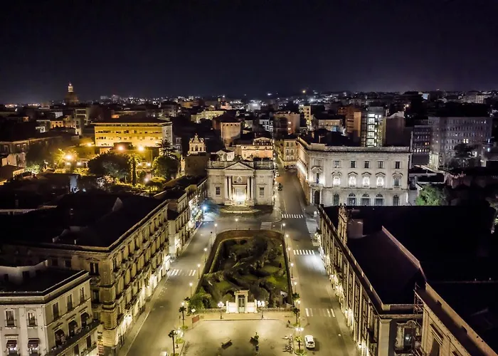 Catania Living Rooms