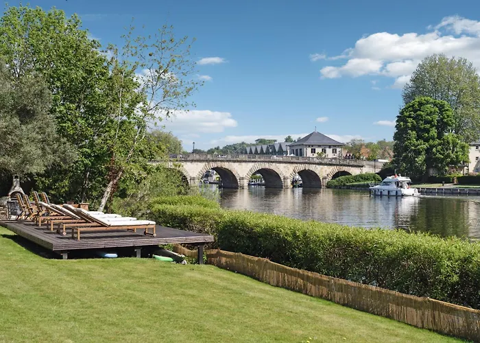 River Arts Club Maidenhead