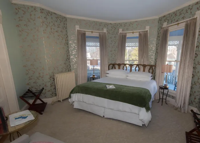 Limerock Inn Rockland