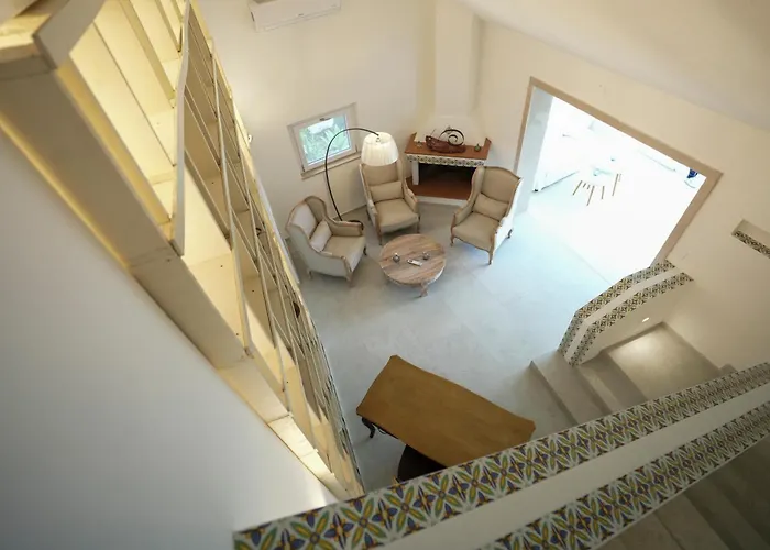 Praialonga Suites With Pool And Garden Le Castella 