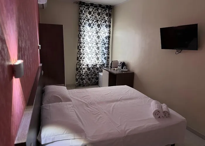 Tiburtina Guesthouse Roma