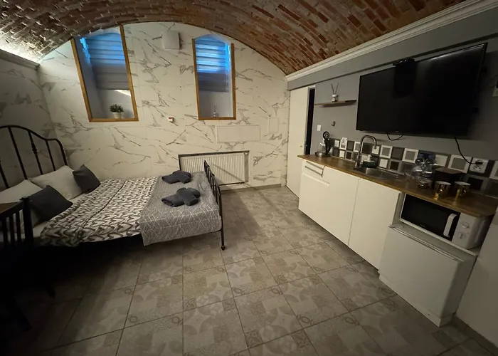 Underground Jacuzzi Rooms Kraków