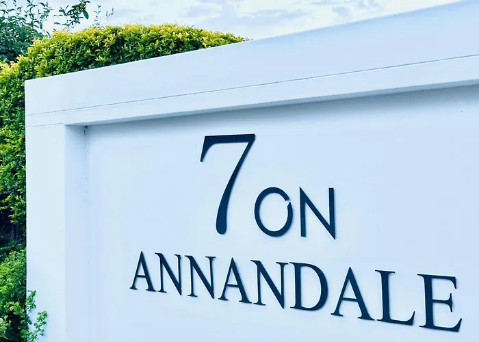 7 On Annandale B&B East London
