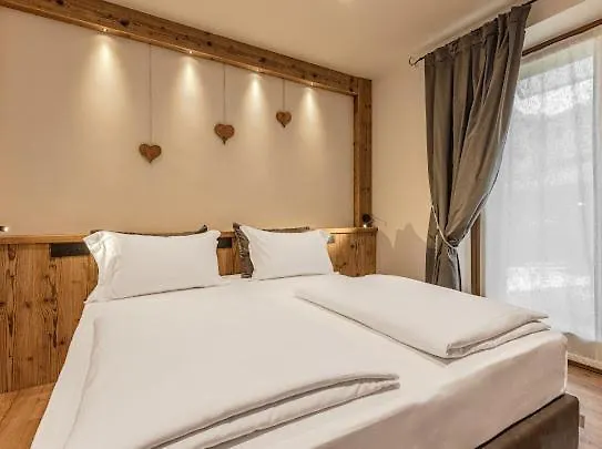 Le Crode Bed And Breakfast Auronzo di Cadore