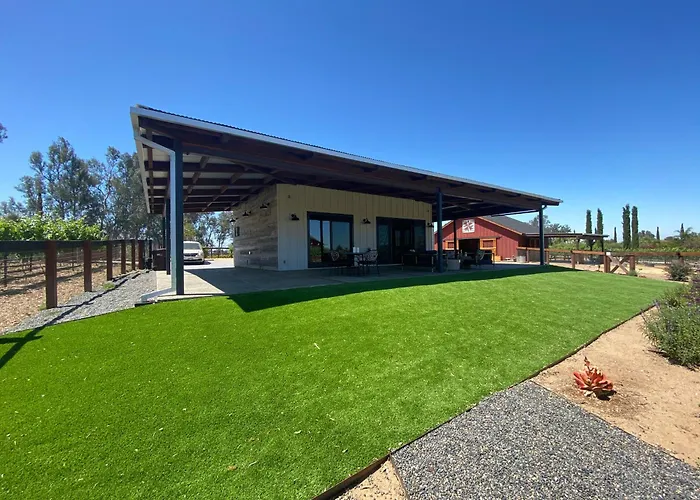 Rusty Fork Ranch Bed & Coffee Bed & Breakfast Temecula