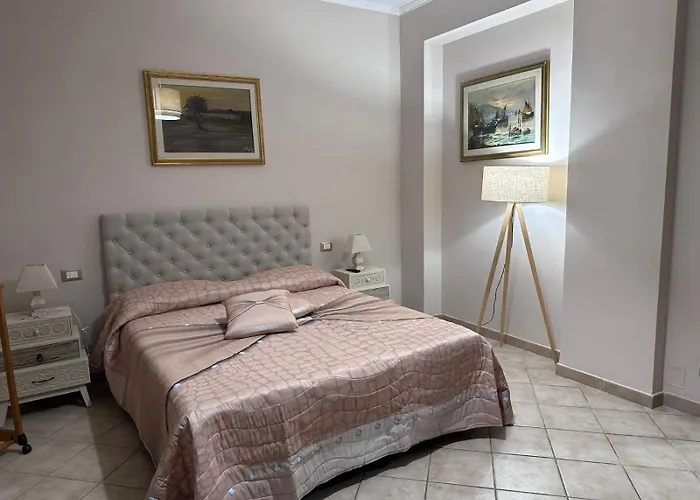 Le Quattro Lune, Roma Centro