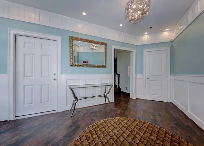 Dupont Circle-Suite 7Kalorama Luxury Apartment Washington